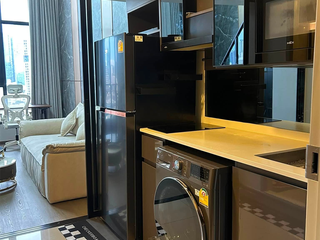 Condo en alquiler de 1 habitaciones en Bang Rak, Bangkok