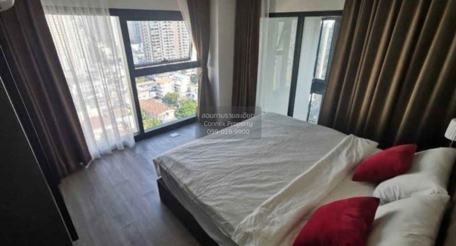 For rent 2 bedrooms condo in Sathon, Bangkok