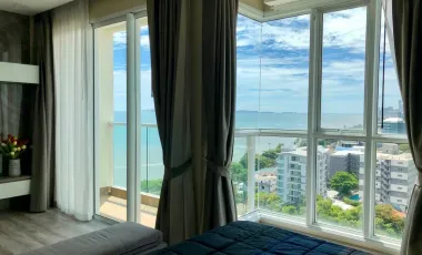 For sale 3 bedrooms condo in Jomtien, Pattaya