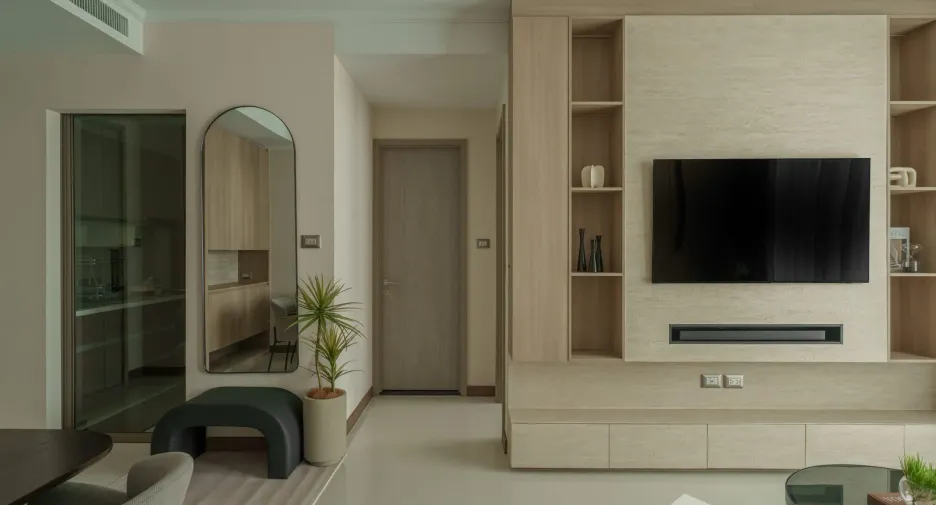 For rent 2 bedrooms condo in Watthana, Bangkok