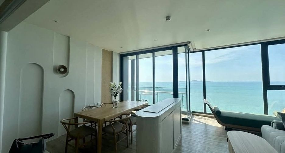 For rent 2 bedrooms condo in Bang Lamung, Chonburi