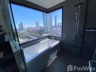 For rent 2 bedrooms condo in Khlong San, Bangkok