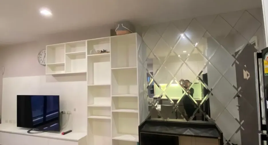 For rent 2 bedrooms condo in Khlong San, Bangkok