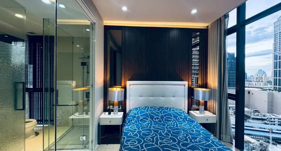 À louer 2 chambres condo à Khlong Toei, Bangkok
