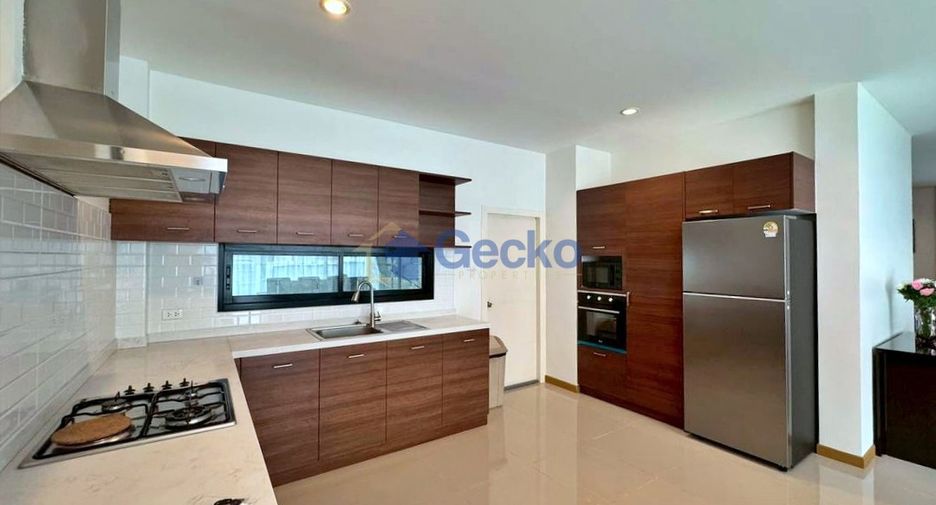 For rent 3 ベッドルーム house in Bang Lamung, Chonburi