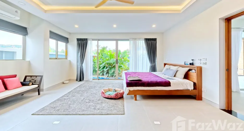 Villa en venta y en alquiler de 4 habitaciones en Thalang, Phuket