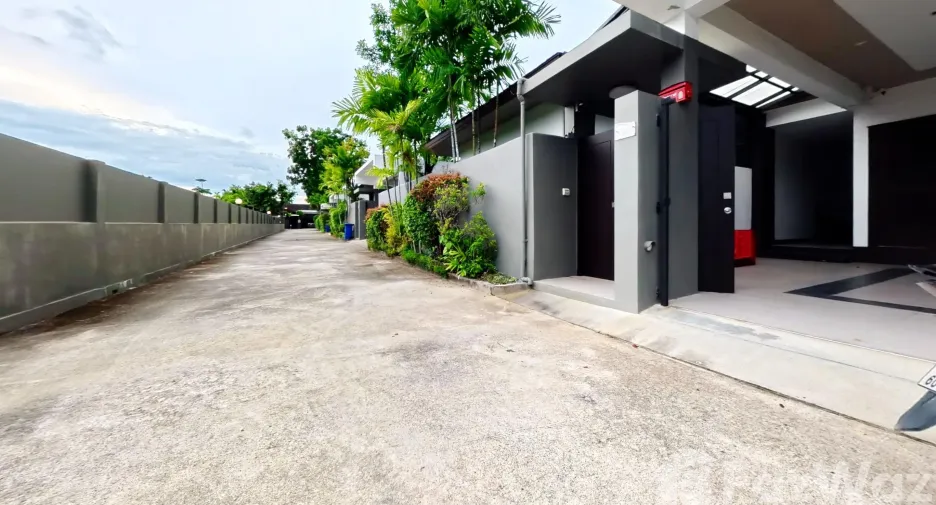 Villa en venta y en alquiler de 3 habitaciones en Thalang, Phuket