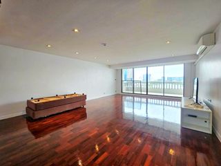 For rent 4 bedrooms condo in Khlong Toei, Bangkok