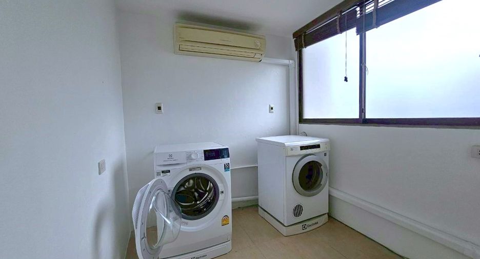 出租 4 卧室 公寓 在 Khlong Toei, 曼谷