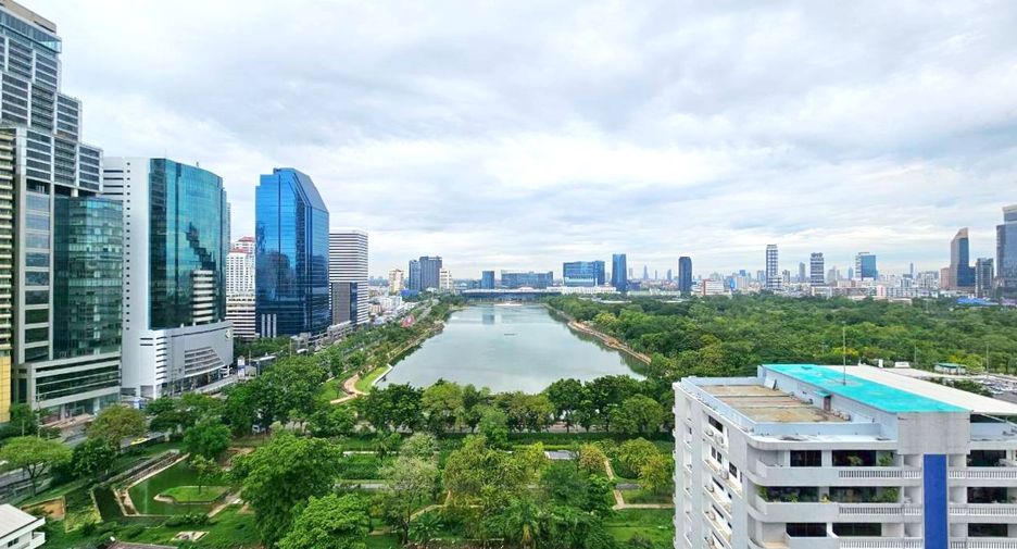 出租 4 卧室 公寓 在 Khlong Toei, 曼谷