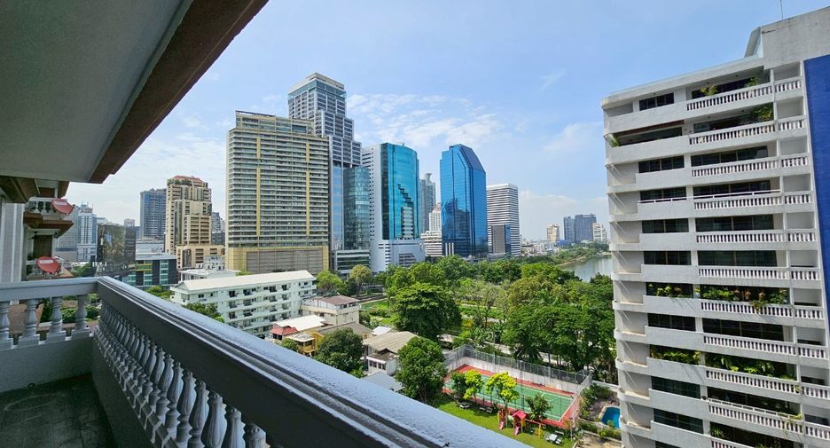 出租 4 卧室 公寓 在 Khlong Toei, 曼谷