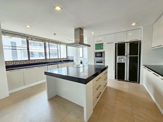 出租 4 卧室 公寓 在 Khlong Toei, 曼谷