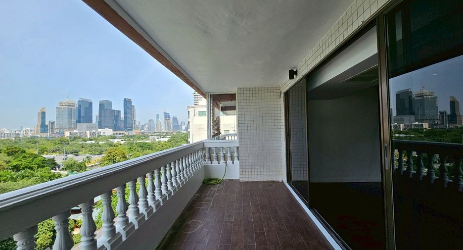 出租 4 卧室 公寓 在 Khlong Toei, 曼谷