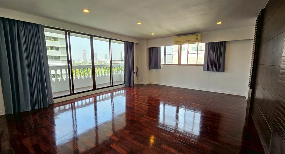 出租 4 卧室 公寓 在 Khlong Toei, 曼谷