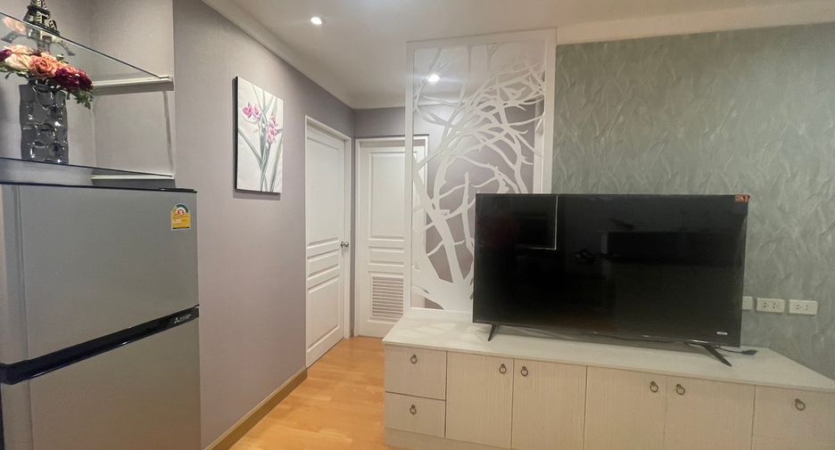 For rent 2 bedrooms condo 