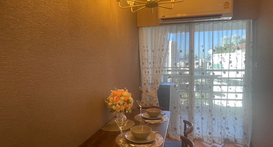 For rent 2 bedrooms condo 