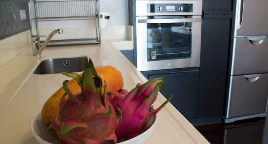 For rent 1 bed condo in Watthana, Bangkok