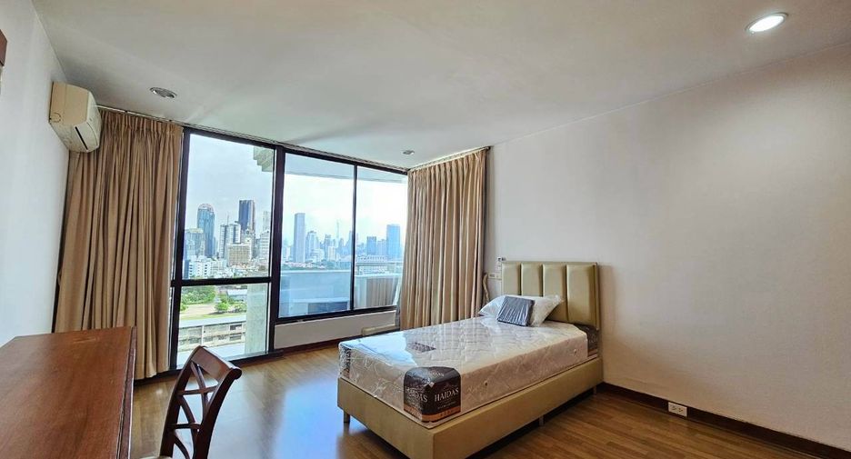 Wohnung zur Miete mit 2 Zimmer in Yan Nawa, Bangkok