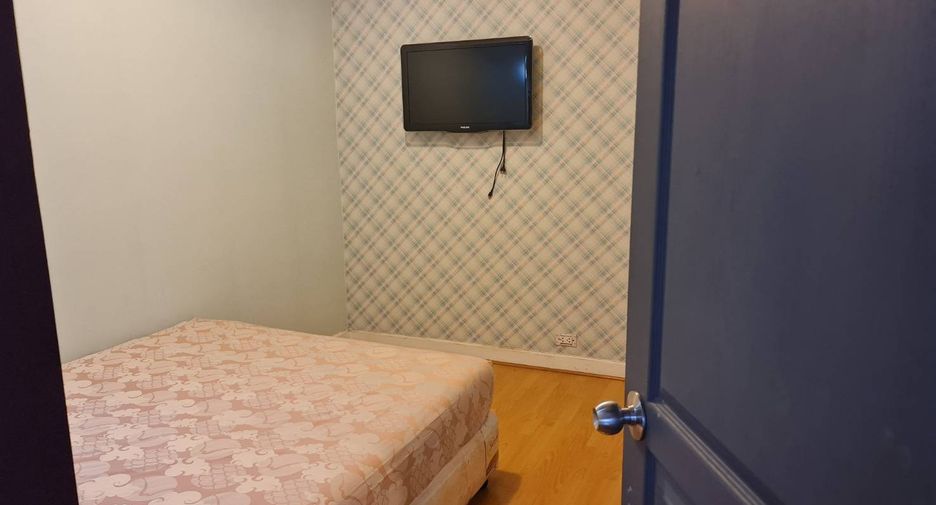 À louer 2 chambres condo 