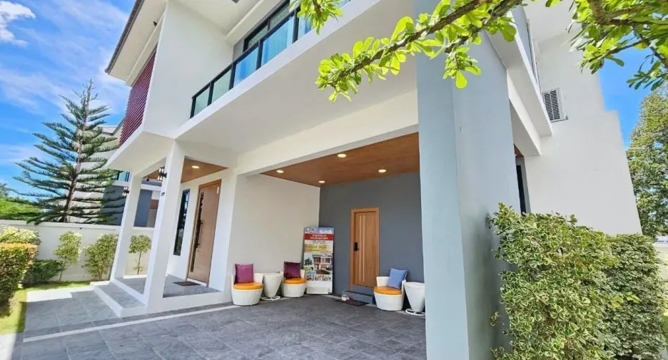 Haus zum Kauf mit 4 Zimmer in Bang Lamung, Chonburi