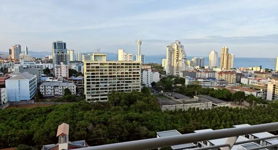 Wohnung zum Kauf mit 2 Zimmer in Bang Lamung, Chonburi