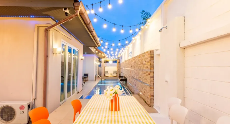Villa zur Miete mit 6 Zimmer in Bang Lamung, Chonburi
