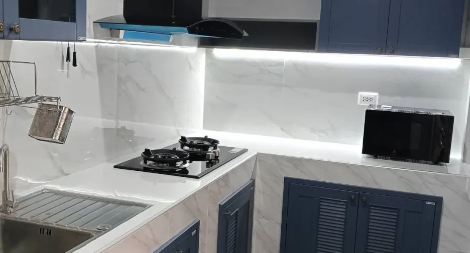 Casa adosada en alquiler de 2 habitaciones en Bang Lamung, Chonburi