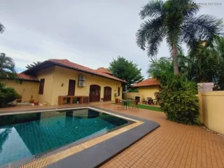 Villa en venta de 3 habitaciones en Bang Lamung, Chonburi