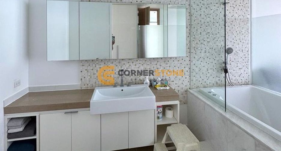 For rent 3 ベッドルーム condo in Bang Lamung, Chonburi