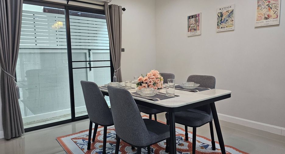 À vendre et à louer 3 chambres maison à Saraphi, Chiang Mai