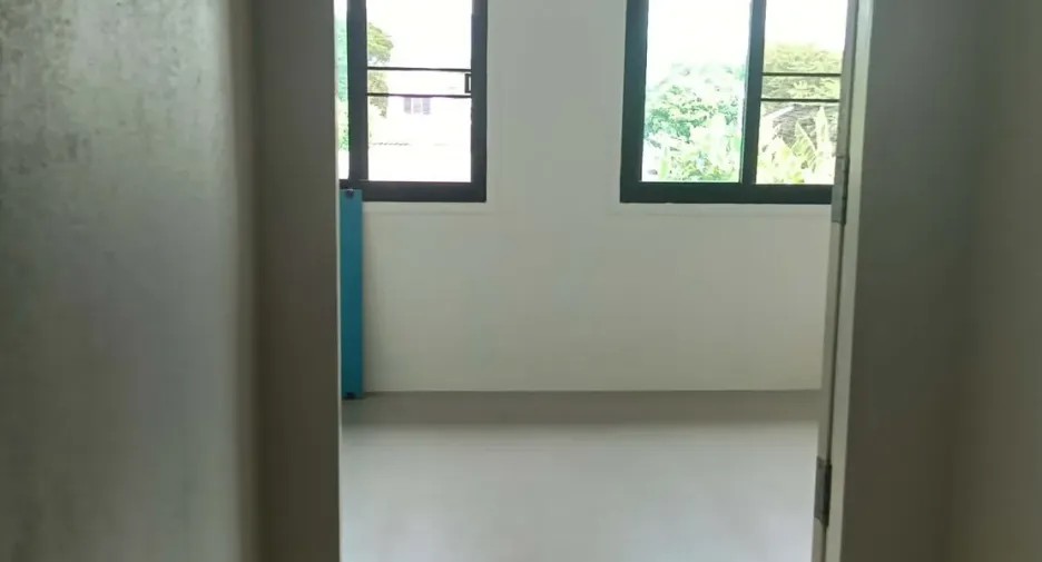 For sale 3 ベッドルーム townhouse in Mueang Lampang, Lampang