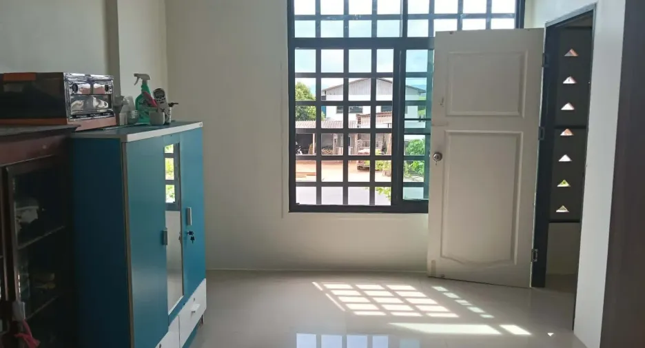 For sale 3 ベッドルーム townhouse in Mueang Lampang, Lampang