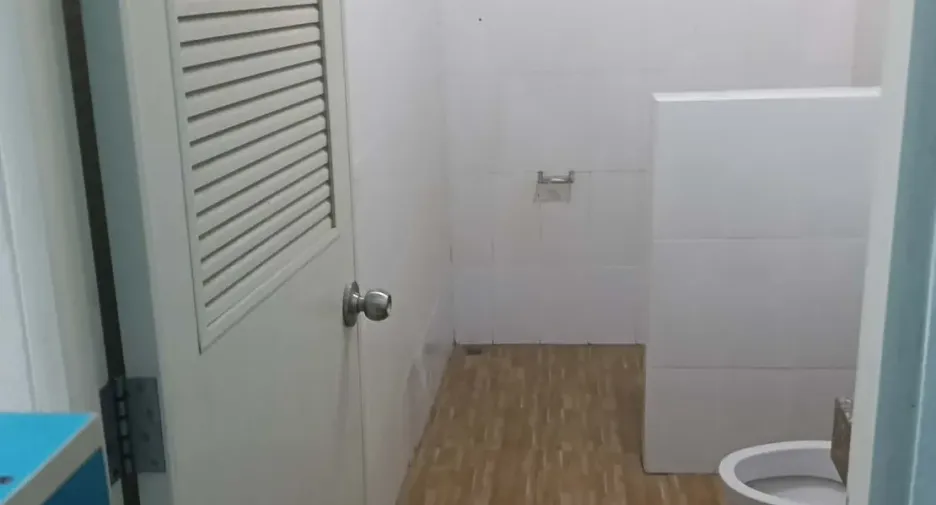 For sale 3 ベッドルーム townhouse in Mueang Lampang, Lampang