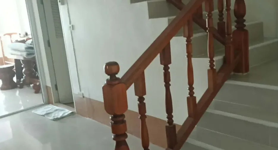 For sale 3 ベッドルーム townhouse in Mueang Lampang, Lampang