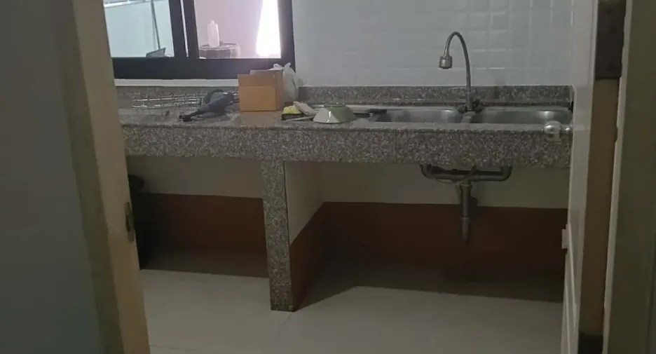 For sale 3 ベッドルーム townhouse in Mueang Lampang, Lampang