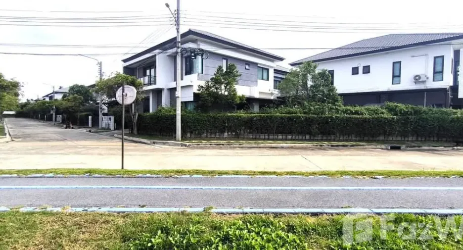 出租 4 卧室 独立屋 在 Bang Kruai, Nonthaburi