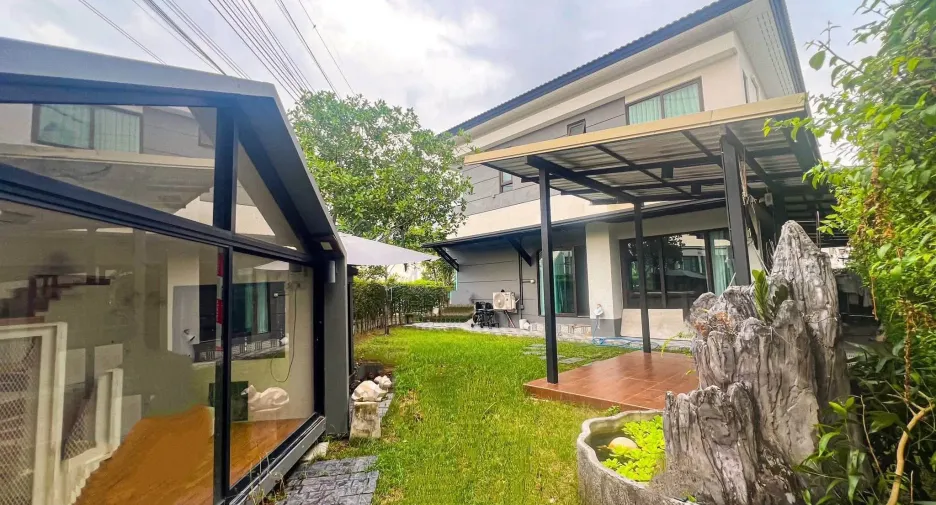 出租 4 卧室 独立屋 在 Bang Kruai, Nonthaburi