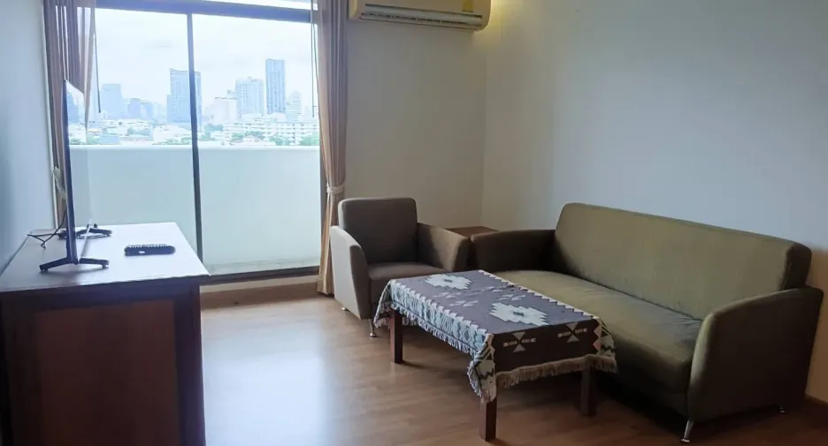 À louer 1 chambre condo à Phra Khanong, Bangkok