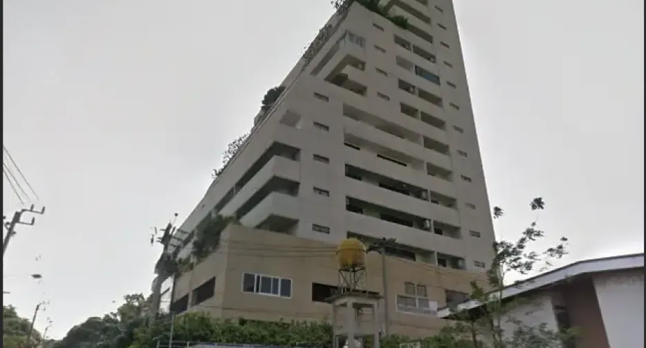 À louer 1 chambre condo à Phra Khanong, Bangkok