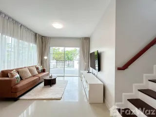 Casa en alquiler de 3 habitaciones en Mueang Phuket, Phuket