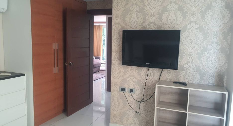 For sale 2 ベッドルーム apartment in Bang Lamung, Chonburi