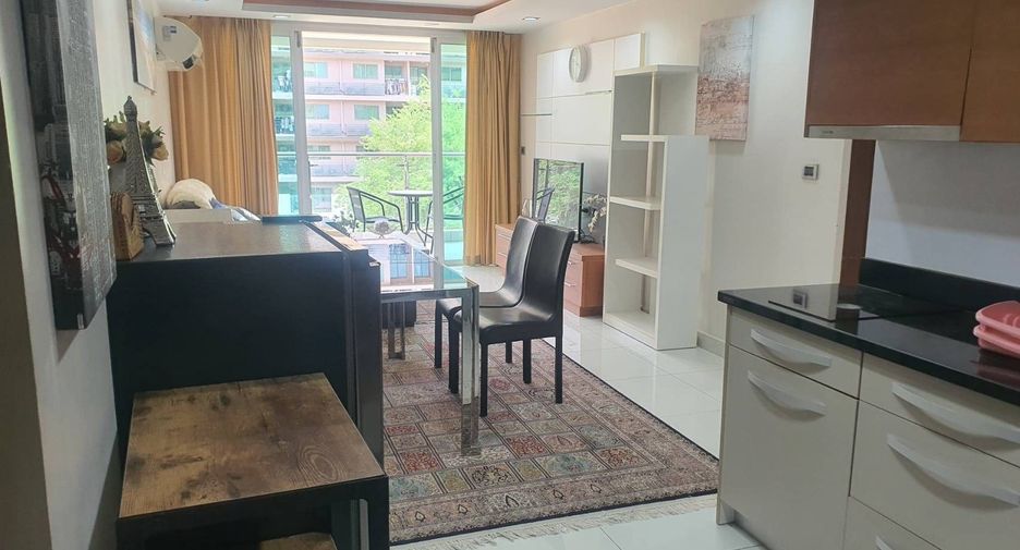 For sale 2 ベッドルーム apartment in Bang Lamung, Chonburi