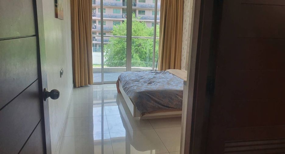 For sale 2 ベッドルーム apartment in Bang Lamung, Chonburi