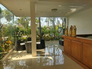 For sale 44 bedrooms hotel in Bang Lamung, Chonburi