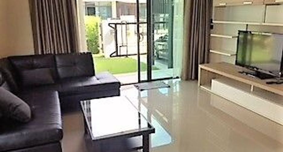 Аренда 4 спальни дом в Банг Капи, Бангкок