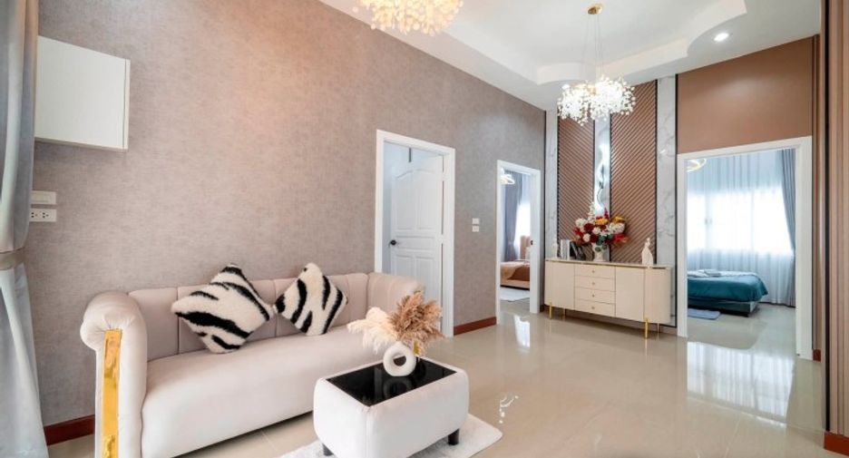 Casa en venta de 3 habitaciones en Bang Lamung, Chonburi