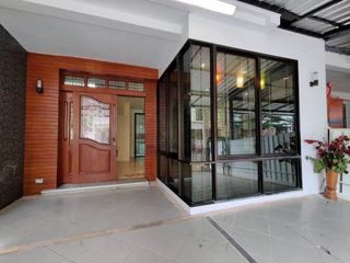 Reihenhaus zur Miete mit 3 Zimmer in Suan Luang, Bangkok