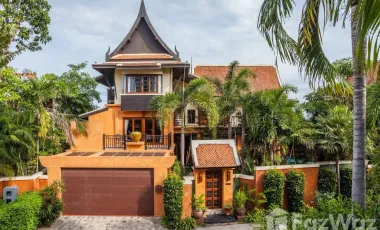 À vendre 5 chambres villa à Jomtien, Pattaya