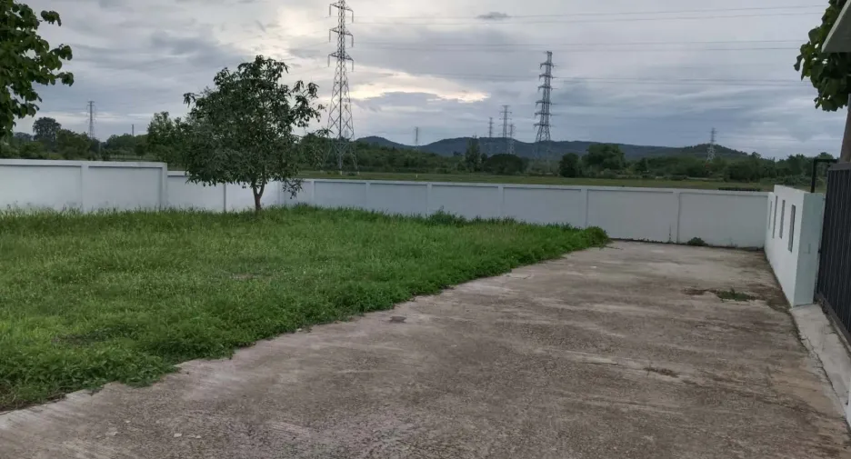 For sale land in Mueang Lamphun, Lamphun