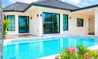 For sale 4 bedrooms villa in Bang Lamung, Chonburi